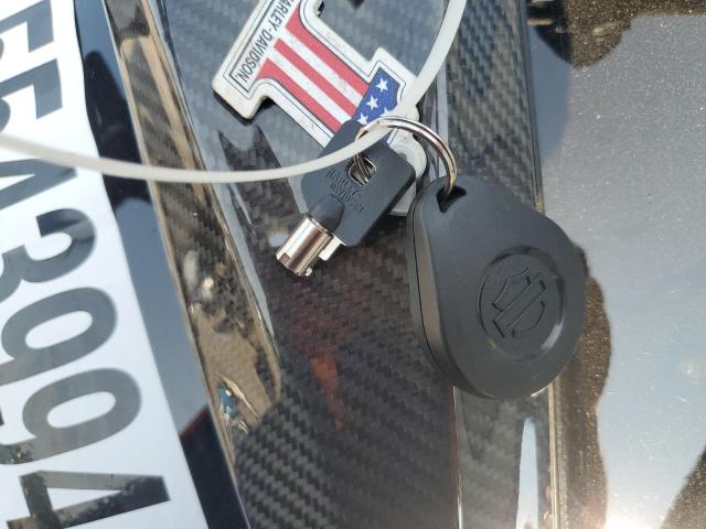 2022 HARLEY-DAVIDSON FLTRXST 1HD1ACL16NB639825