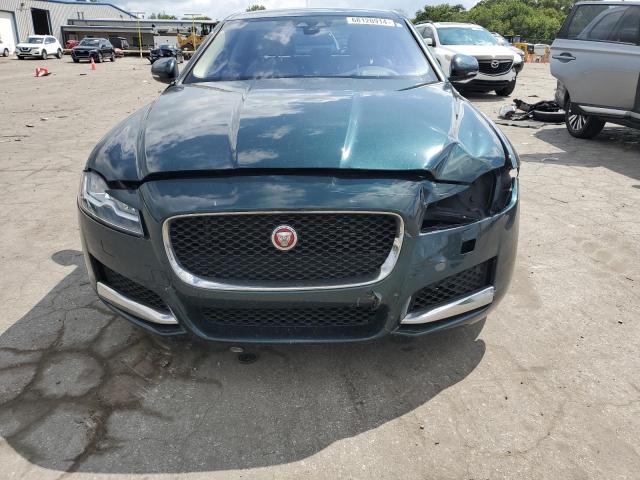 VIN SAJBE4BV3GCY13708 2016 Jaguar XF, Prestige no.5