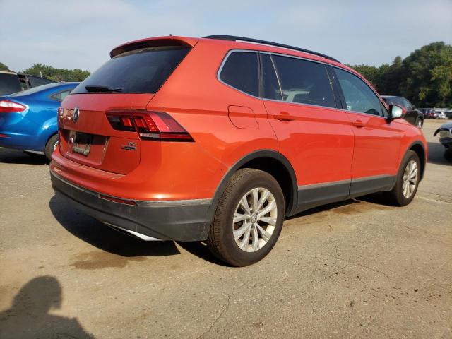 VIN 3VV2B7AXXJM166047 2018 Volkswagen Tiguan, SE no.3