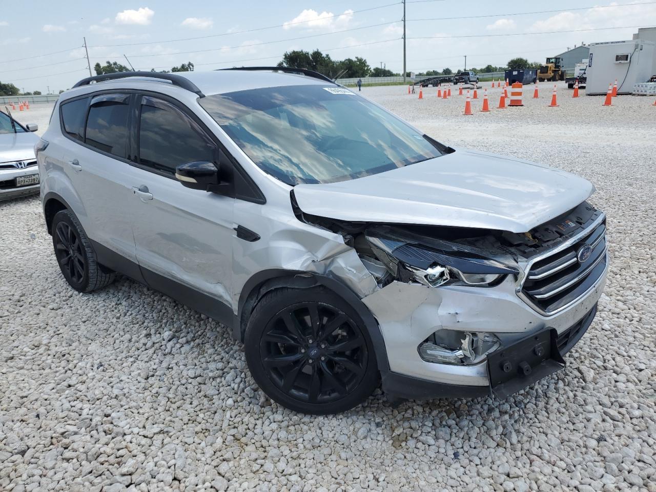 Lot #2982356002 2017 FORD ESCAPE TIT