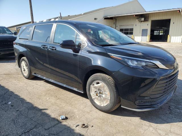 VIN 5TDKRKECXRS200200 2024 Toyota Sienna, LE no.4