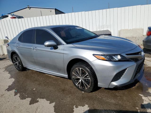 VIN 4T1B11HK9JU653207 2018 Toyota Camry, L no.4