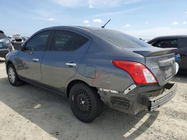 NISSAN VERSA S 2018 gray  gas 3N1CN7AP1JL871533 photo #3