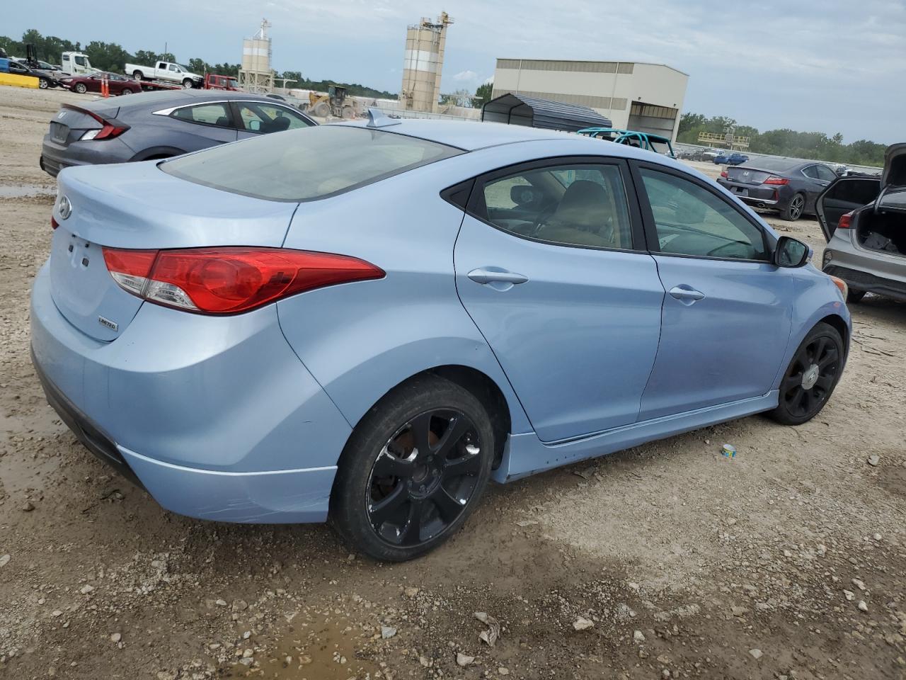 Lot #2771755957 2013 HYUNDAI ELANTRA GL