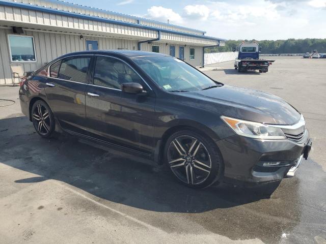 VIN 1HGCR2F53HA070570 2017 Honda Accord, Sport no.4