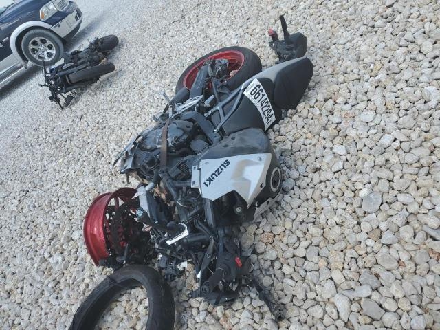 2024 SUZUKI GSX800 F JS1EM13B6R7100776