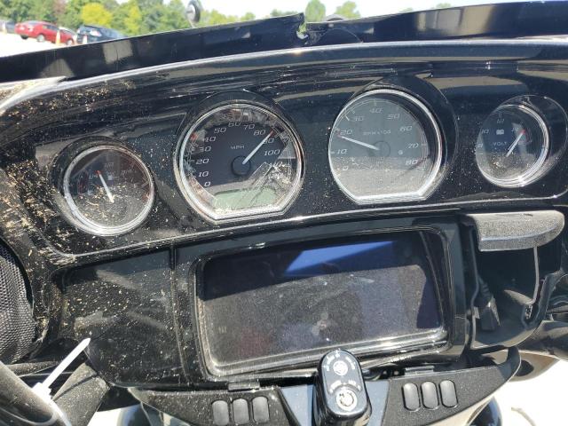 2023 HARLEY-DAVIDSON FLHXST - 1HD1ABL23PB610210