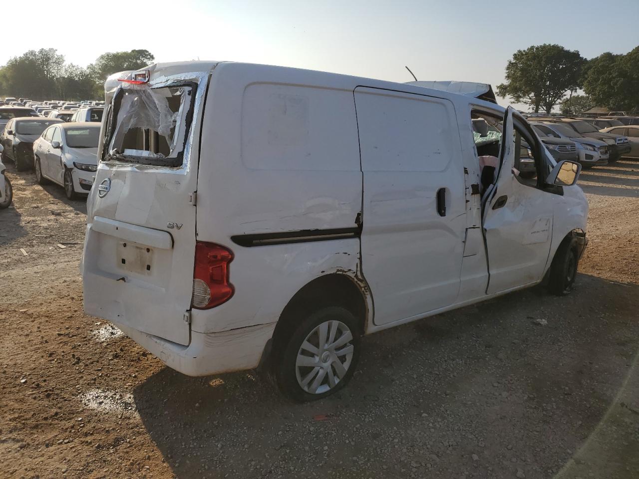 Lot #3045830633 2015 NISSAN NV200