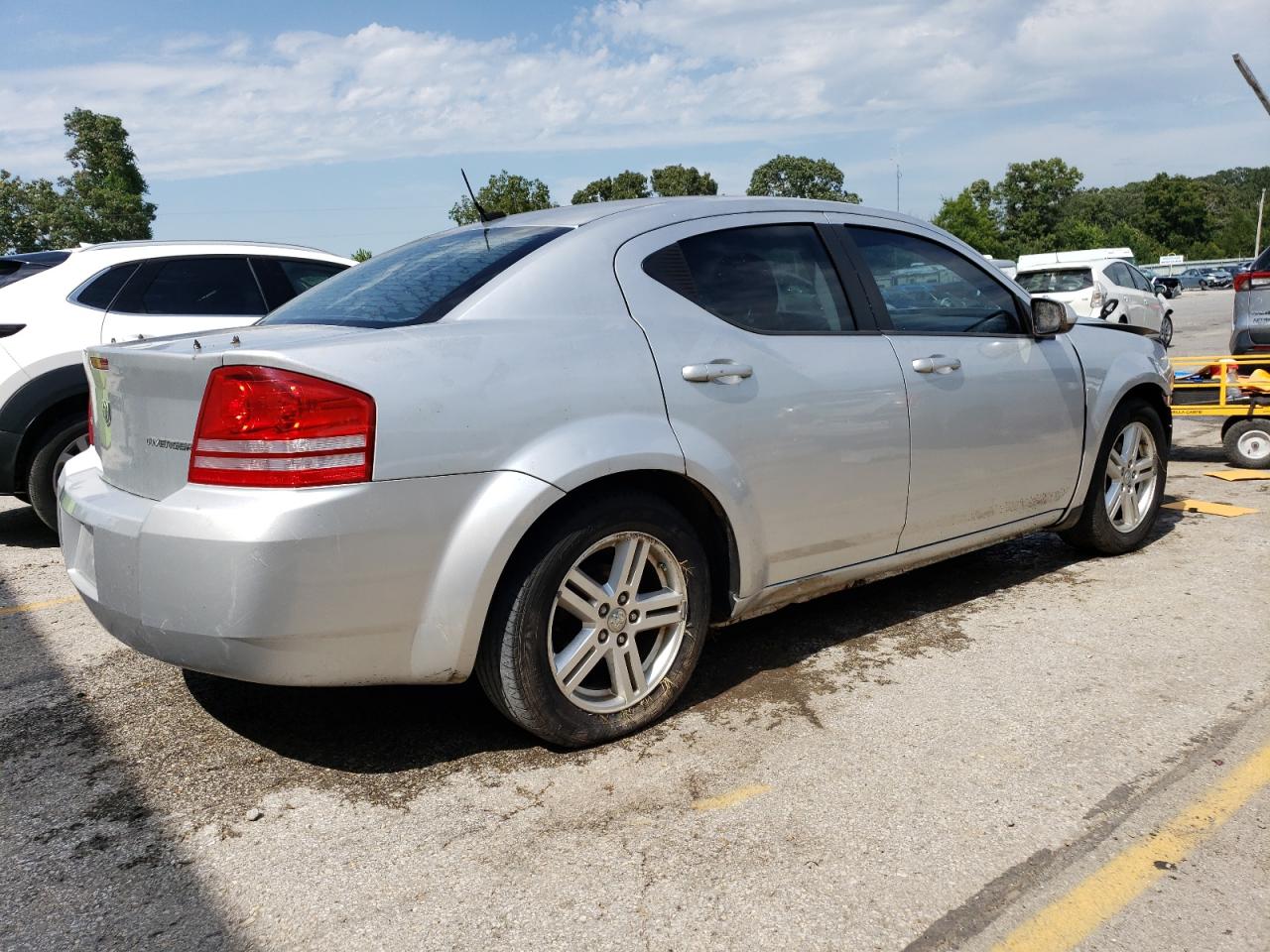 Lot #3030703122 2010 DODGE AVENGER EX