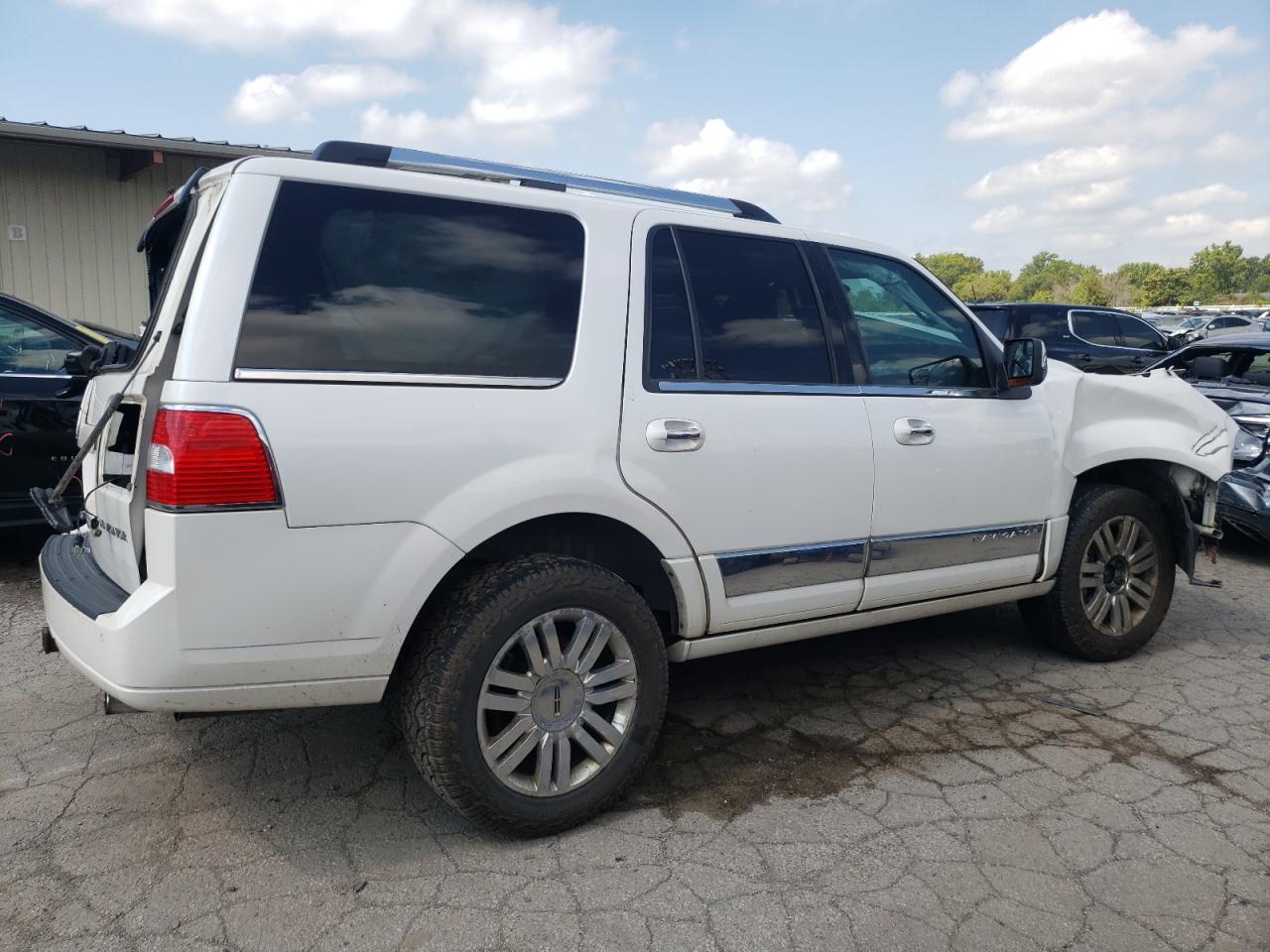 Lot #2895463947 2013 LINCOLN NAVIGATOR