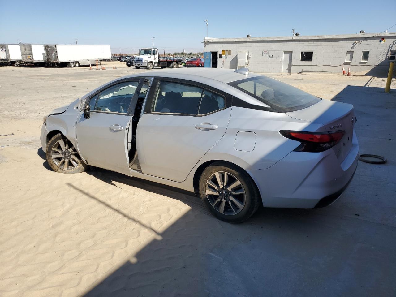 Lot #2979042645 2021 NISSAN VERSA SV