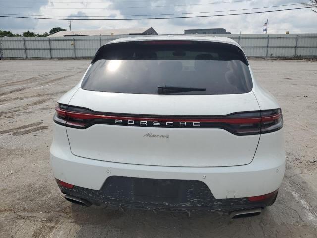 VIN WP1AA2A54KLB01761 2019 Porsche Macan no.6