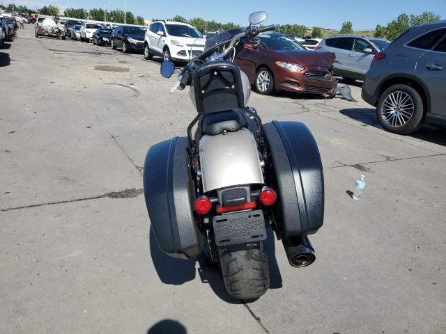 2018 HARLEY-DAVIDSON FLSB SPORT - 1HD1YMJ22JC065645