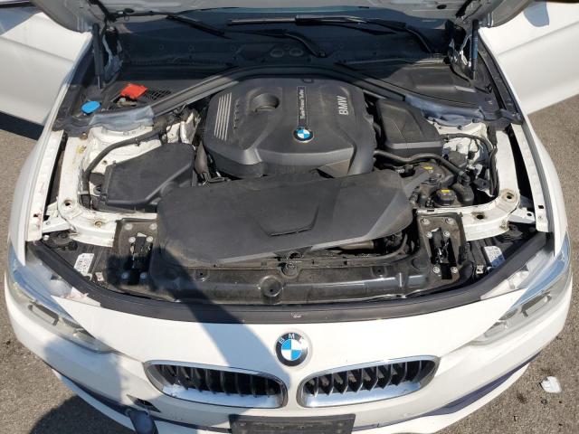 VIN WBA8D9G36HNU66586 2017 BMW 3 Series, 330 XI no.11