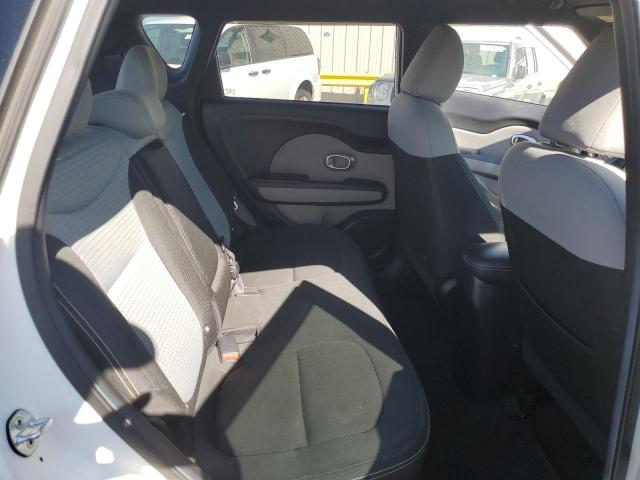 2015 KIA SOUL + - KNDJP3A55F7119643