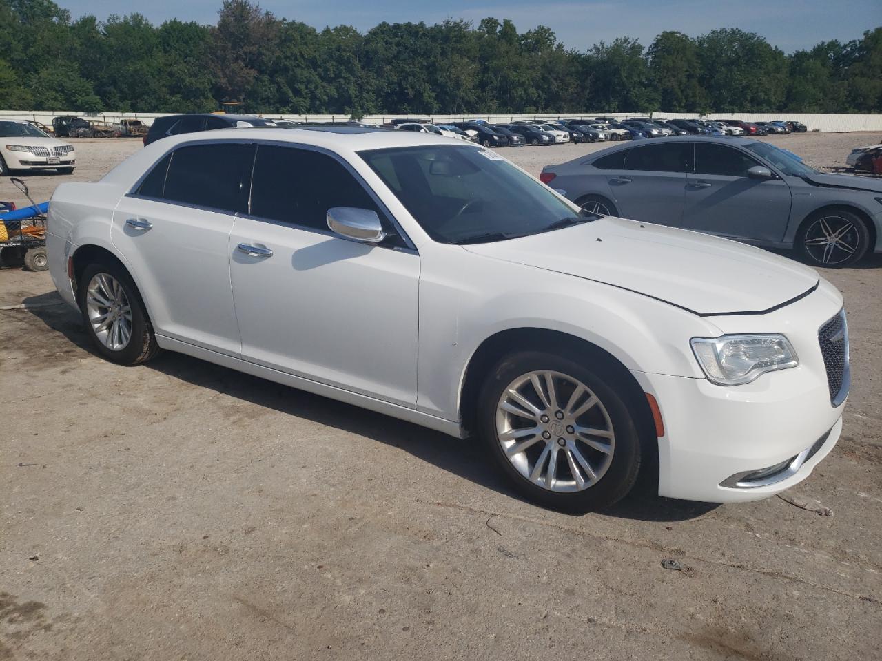 Lot #2954634427 2020 CHRYSLER 300 LIMITE