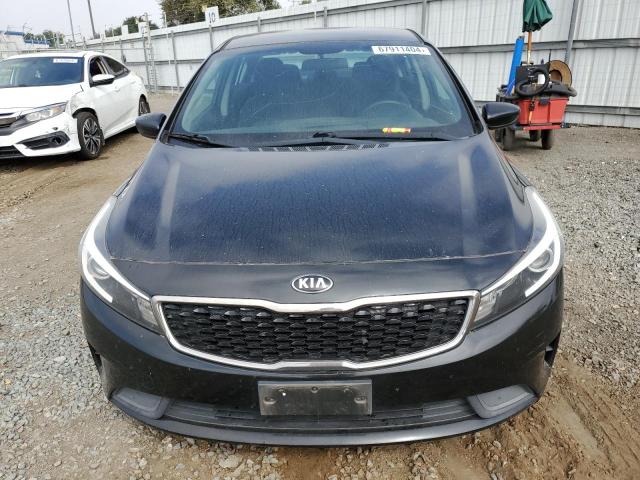 VIN 3KPFL4A7XHE084142 2017 KIA Forte, LX no.5