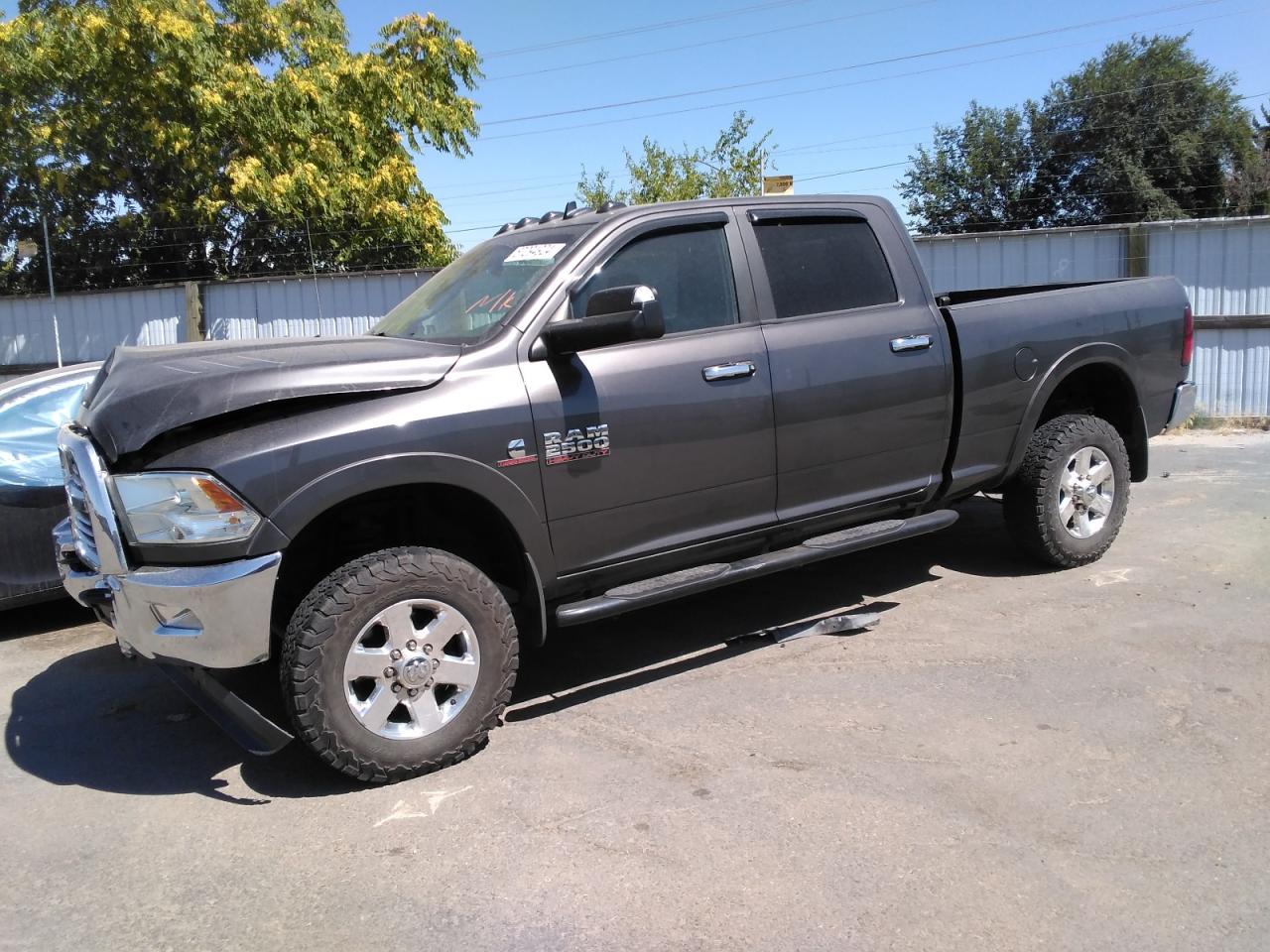 RAM 2500 2015 SLT