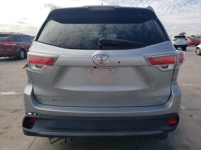 VIN 5TDKKRFH3FS110504 2015 Toyota Highlander, Xle no.6