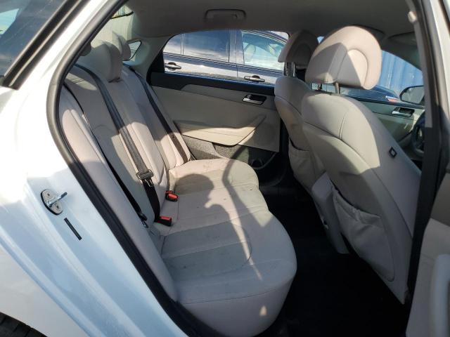 2017 HYUNDAI SONATA SE - 5NPE24AF5HH560394