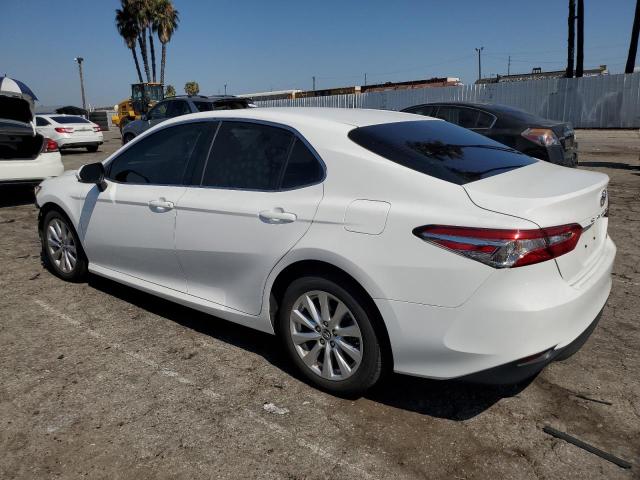 VIN 4T1B11HK6JU613232 2018 Toyota Camry, L no.2