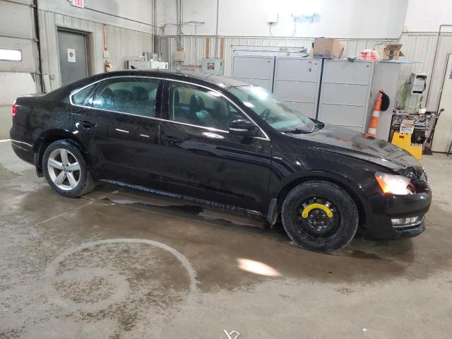 2015 VOLKSWAGEN PASSAT S - 1VWAS7A32FC097531