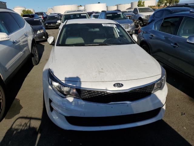 VIN KNAGT4L3XJ5214580 2018 KIA Optima, LX no.5