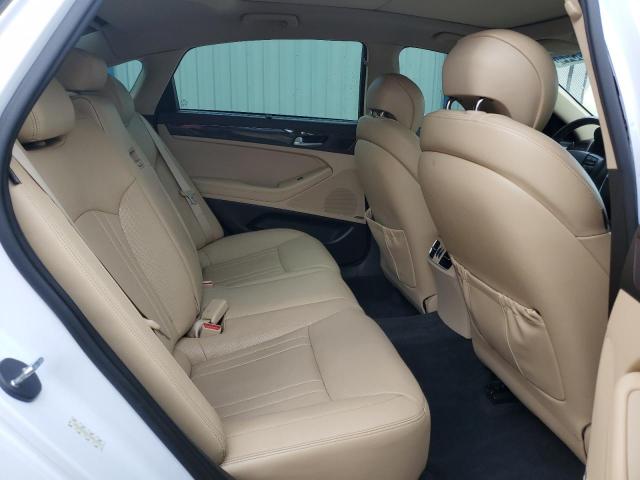 2015 HYUNDAI GENESIS 3. - KMHGN4JE2FU047013