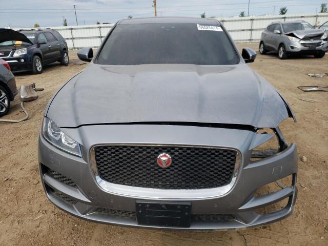 VIN SADCK2GX1LA637973 2020 Jaguar F-Pace, Prestige no.5