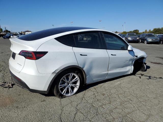 VIN 7SAYGDEE0RF982107 2024 Tesla MODEL Y no.3