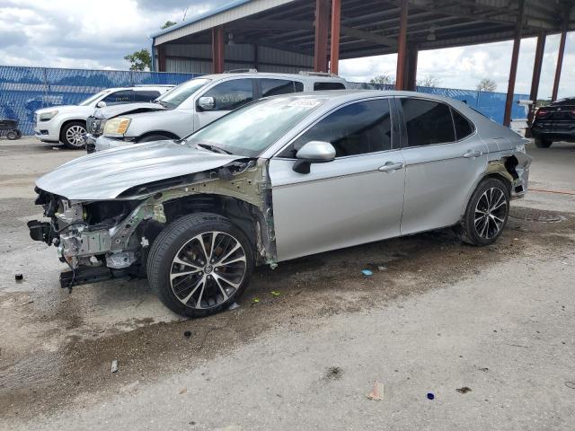 VIN 4T1B11HK5JU019019 2018 Toyota Camry, L no.1