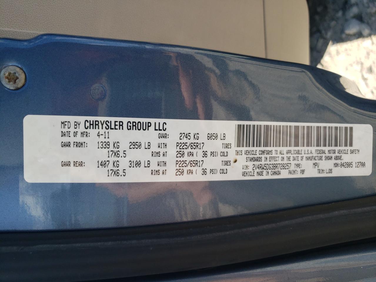 Lot #2945206675 2011 VOLKSWAGEN ROUTAN SEL