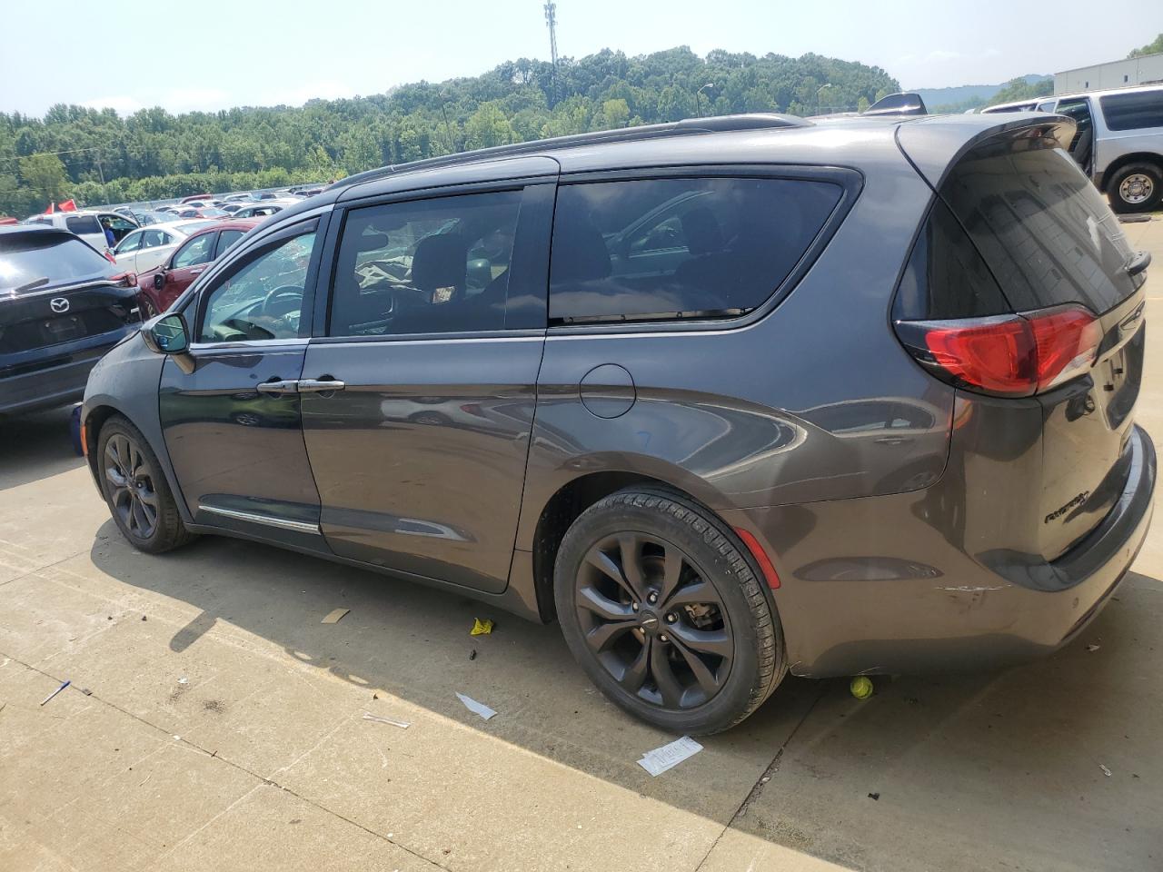 Lot #2926529281 2018 CHRYSLER PACIFICA T