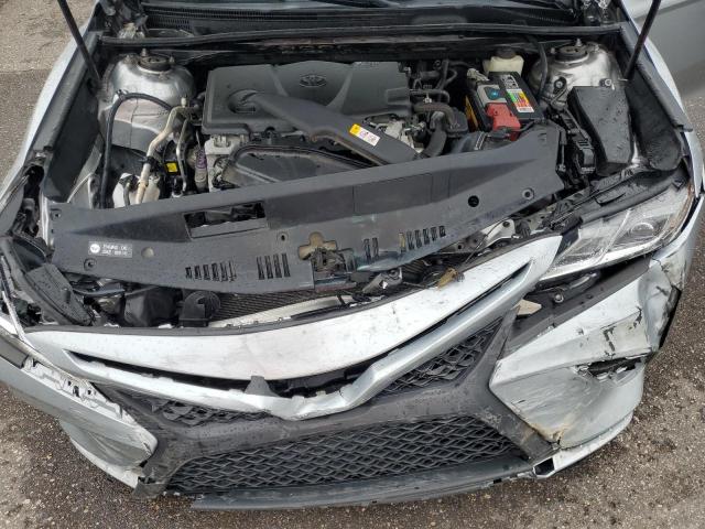 VIN 4T1B11HK3JU094429 2018 Toyota Camry, L no.11