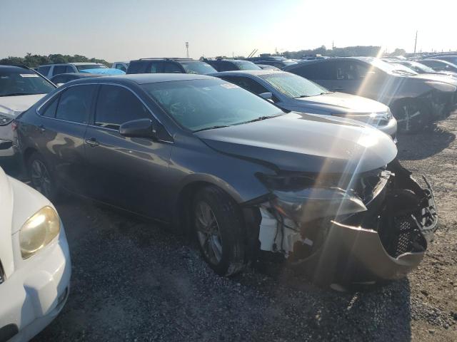 VIN 4T1BF1FK4HU786827 2017 Toyota Camry, LE no.4