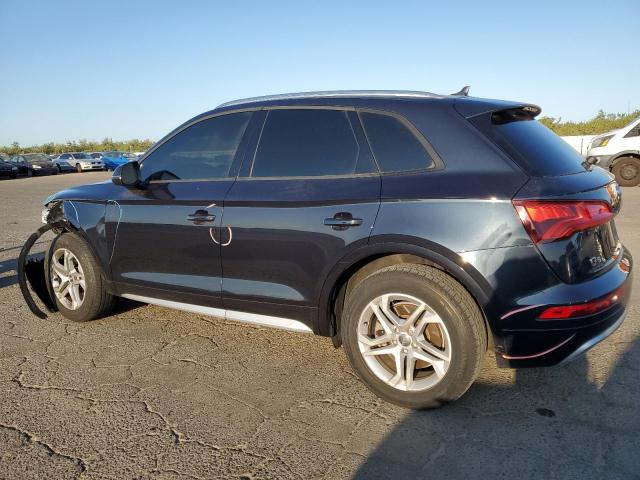 VIN WA1ANAFY9J2023544 2018 Audi Q5, Premium no.2