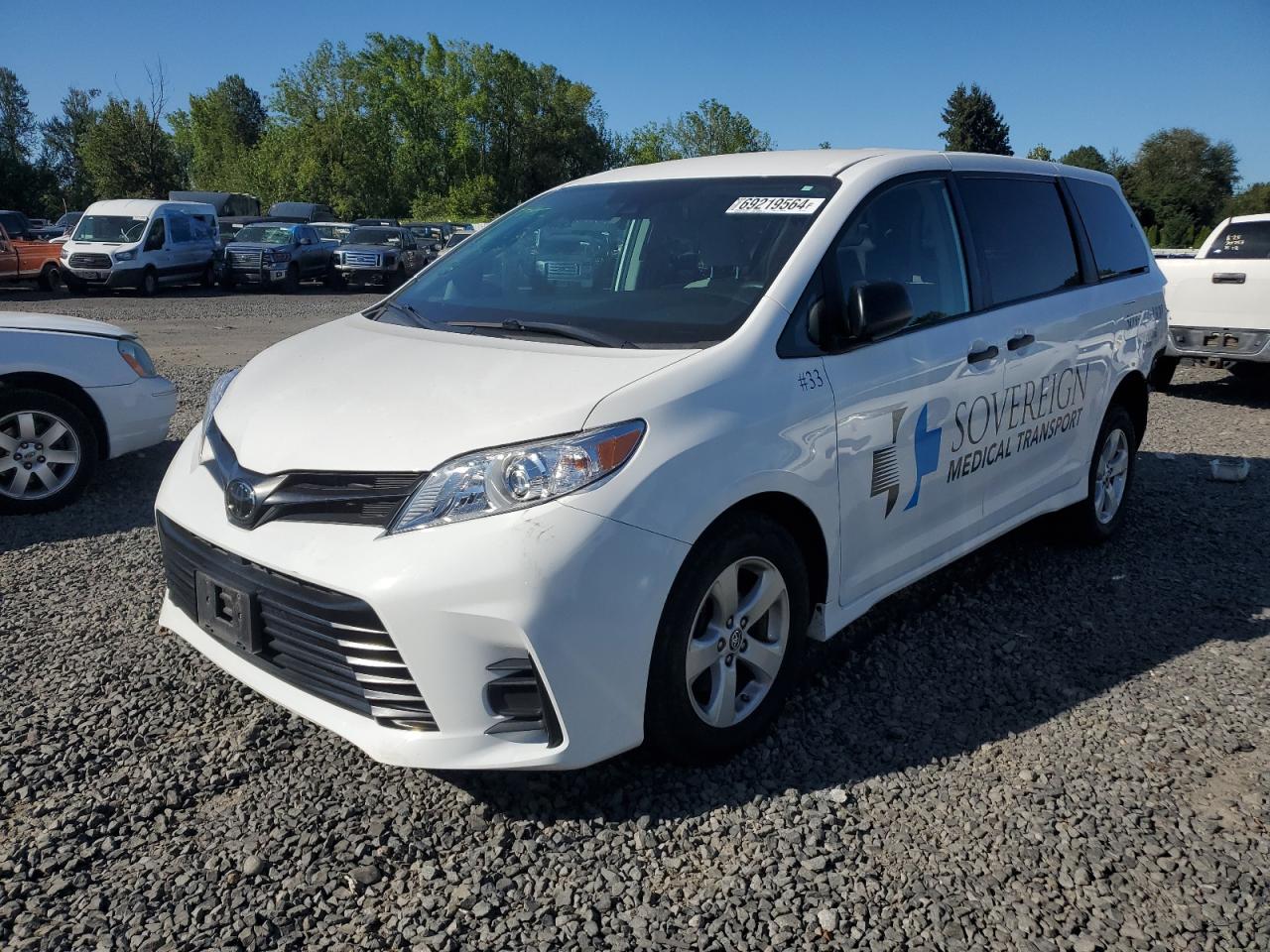 5TDZZ3DC5KS972437 TOYOTA SIENNA 2019