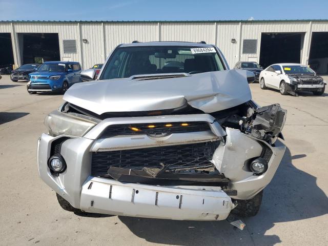 2015 TOYOTA 4RUNNER SR - JTEBU5JRXF5233463