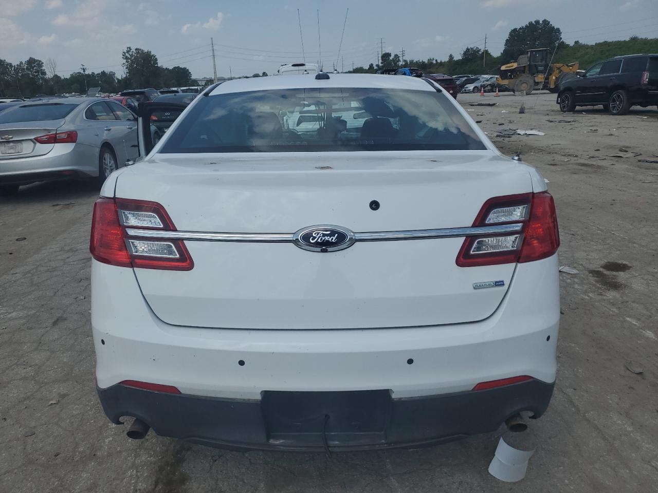 Lot #2827742132 2016 FORD TAURUS POL