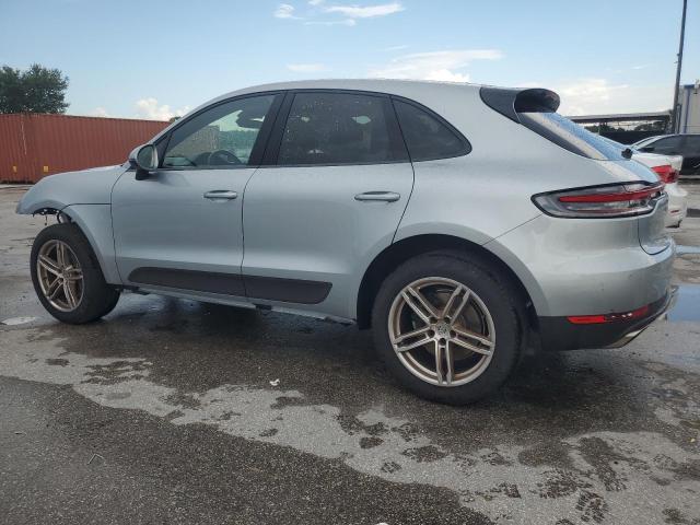 VIN WP1AA2A56MLB16653 2021 Porsche Macan no.2