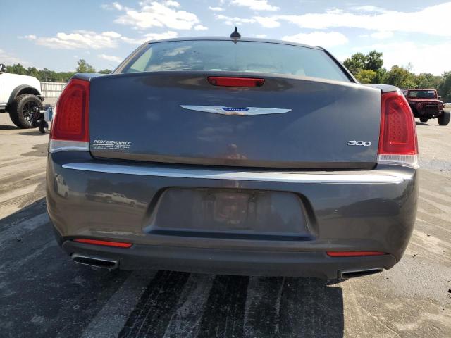 VIN 2C3CCAAG0JH293955 2018 Chrysler 300, Touring no.6