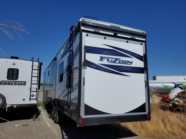 KEYSTONE TRAILER 2019 white   4YDF42732KF810866 photo #4