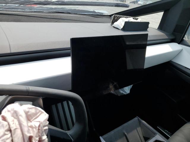 2024 TESLA CYBERTRUCK 7G2CEHED0RA004941