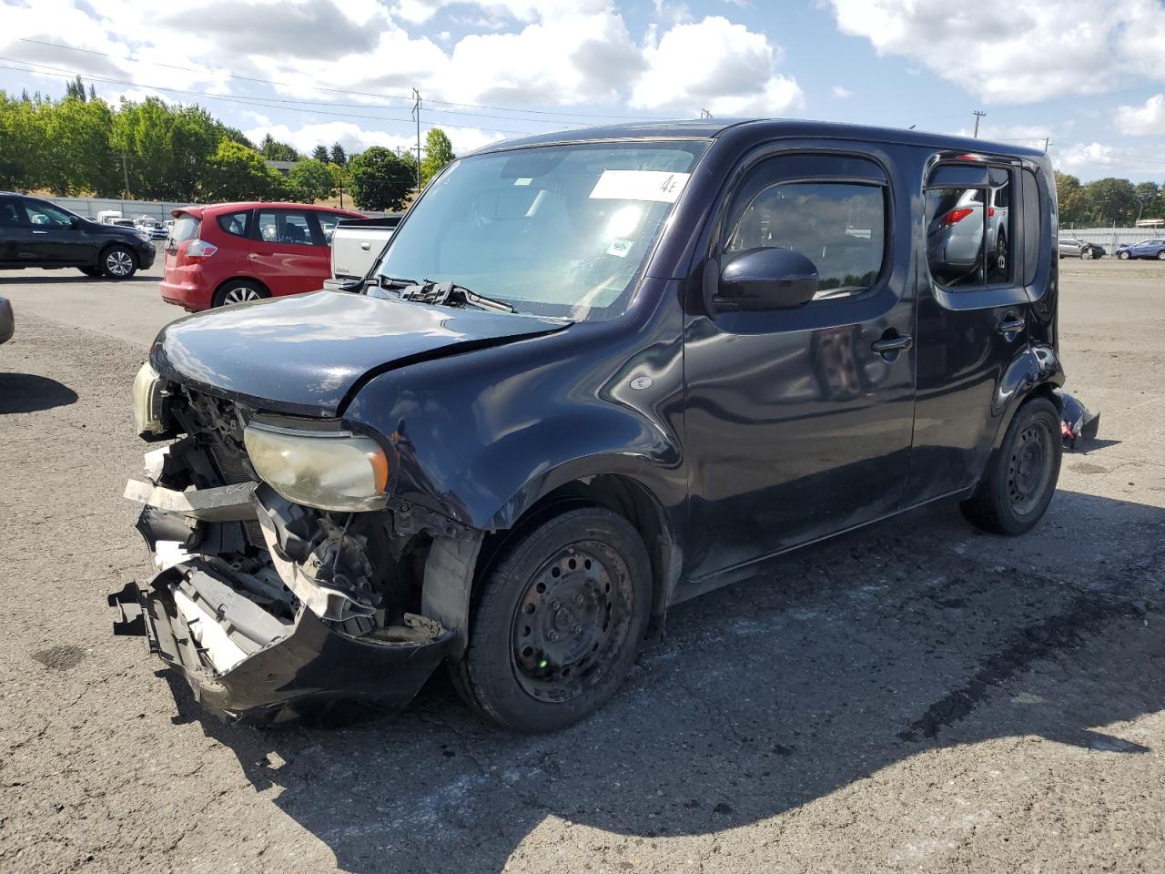 Nissan Cube 2010 Van body style