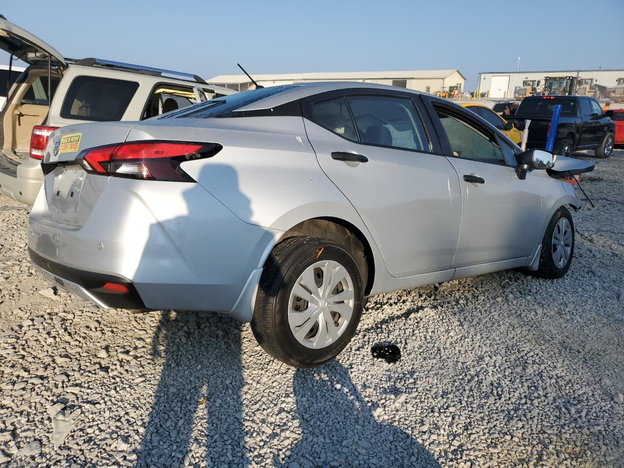 Lot #2974791089 2021 NISSAN VERSA S