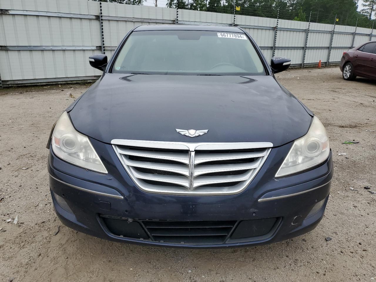 Lot #2853179348 2011 HYUNDAI GENESIS 3.