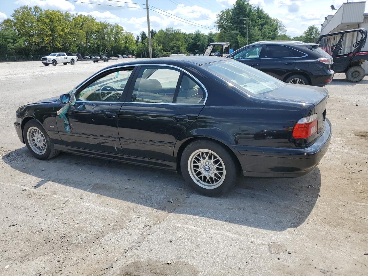 Lot #3037020731 2002 BMW 525 I AUTO