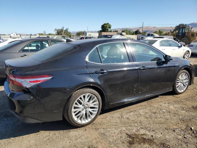 VIN 4T1B21HK6KU515218 2019 Toyota Camry, Hybrid no.3