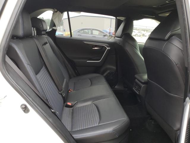 2019 TOYOTA RAV4 XSE - JTMEWRFV8KJ025477