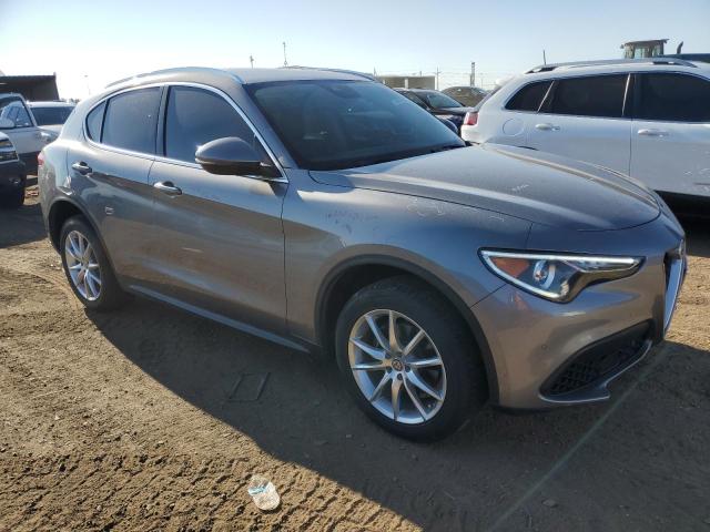 VIN ZASFAKBN5J7B59818 2018 Alfa Romeo Stelvio, TI no.4